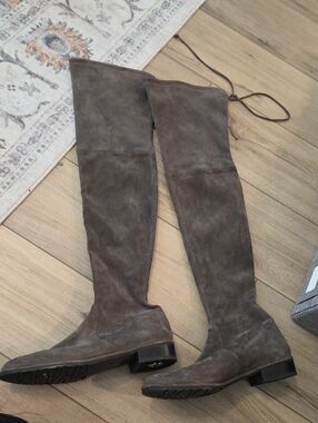 Stuart Weitzman Lowland Boots